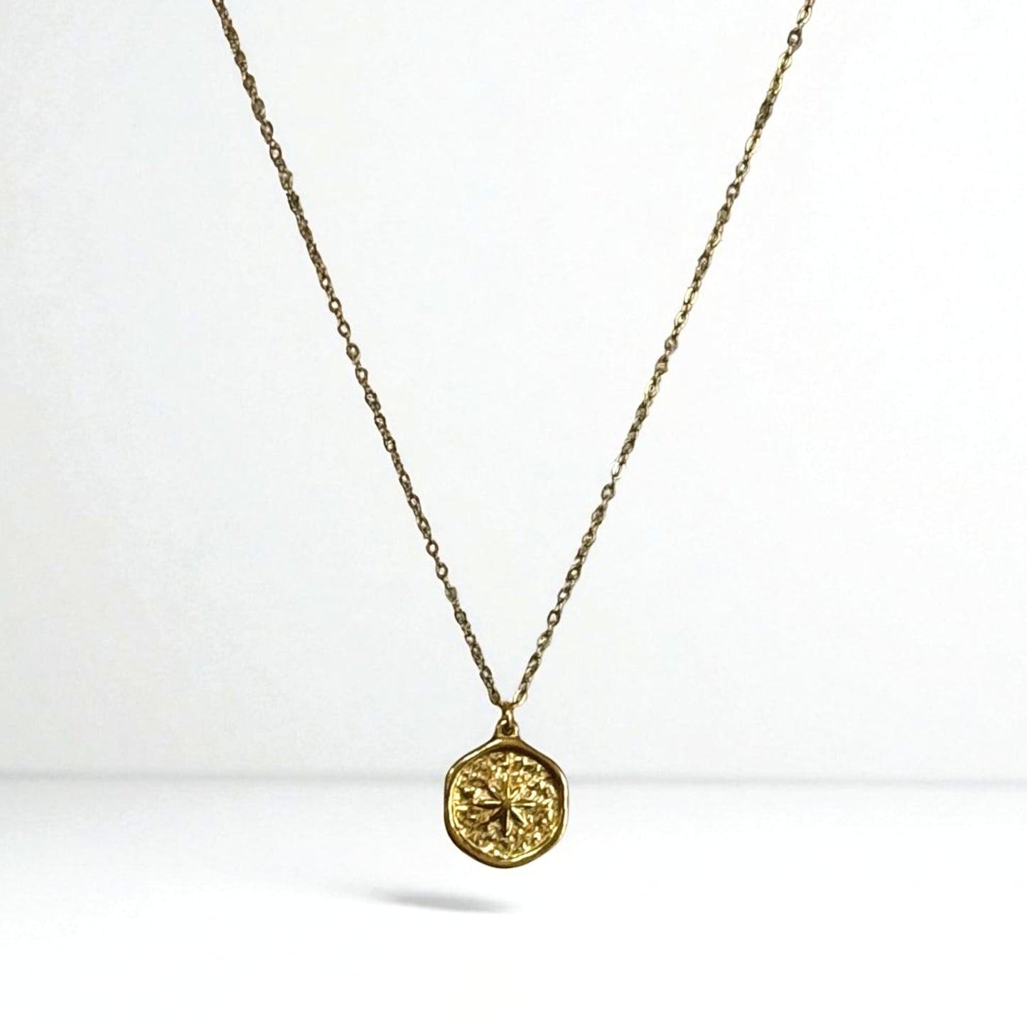 Star Light Circle Necklace