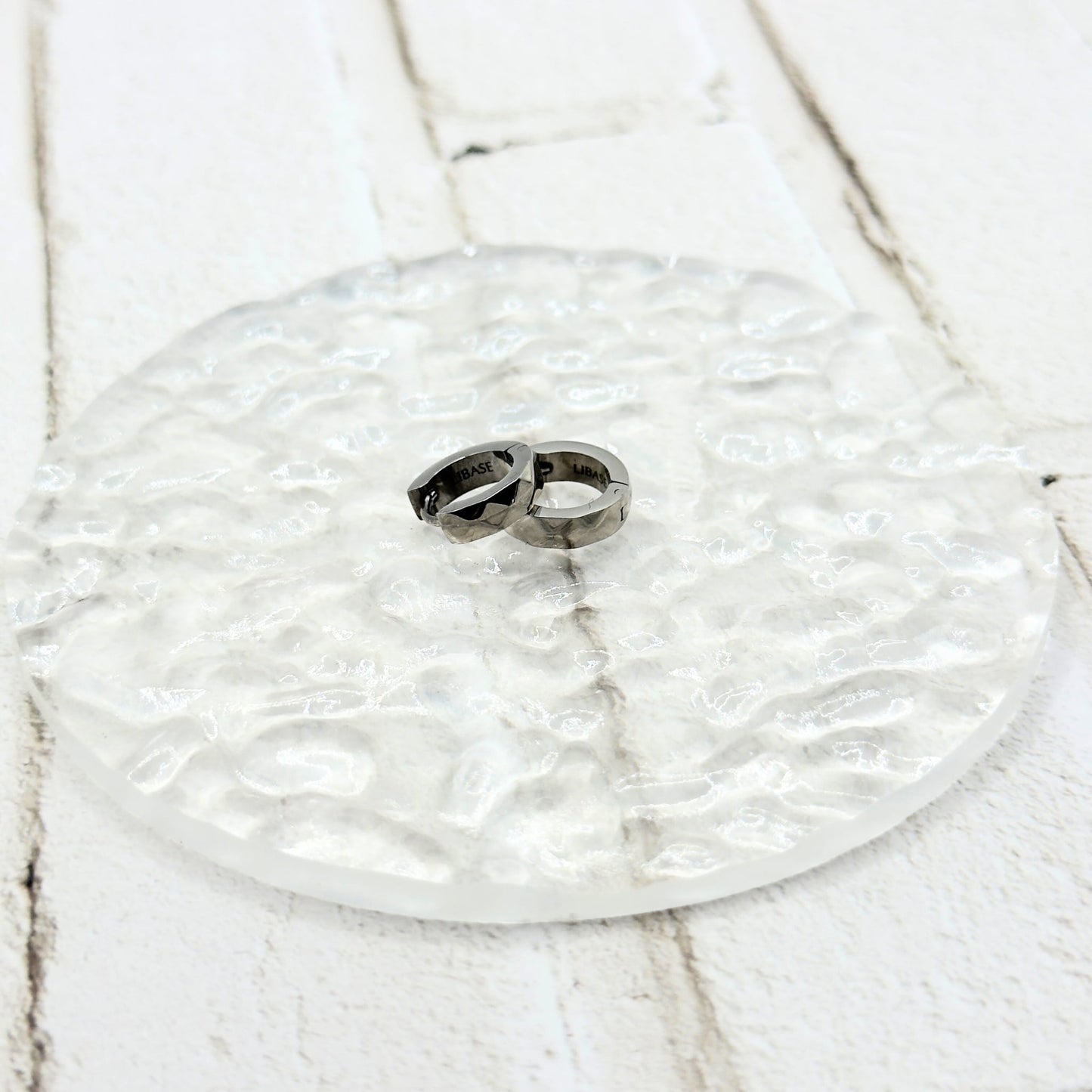 Half Freezing Hoop Pierce