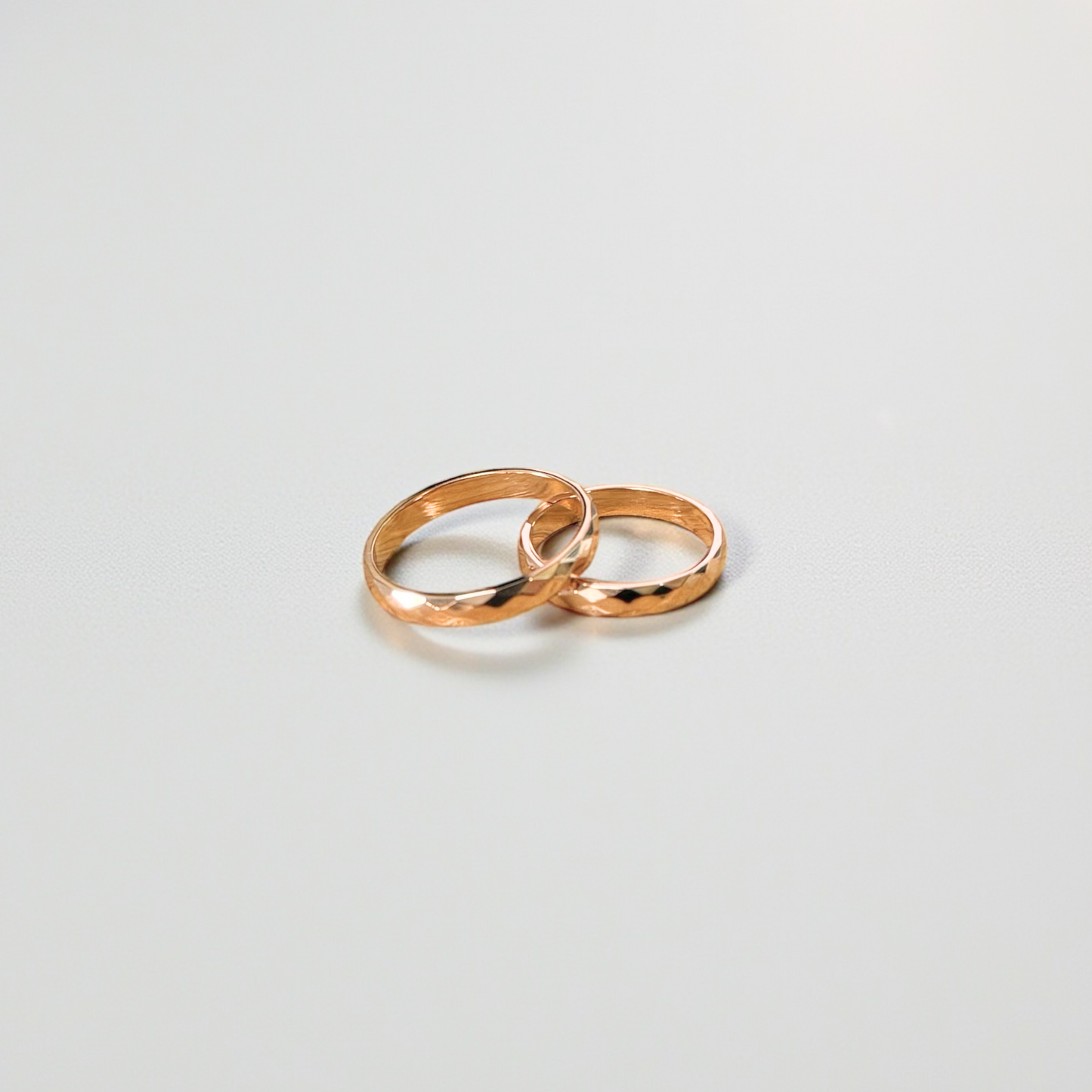 Gleam Line Ring