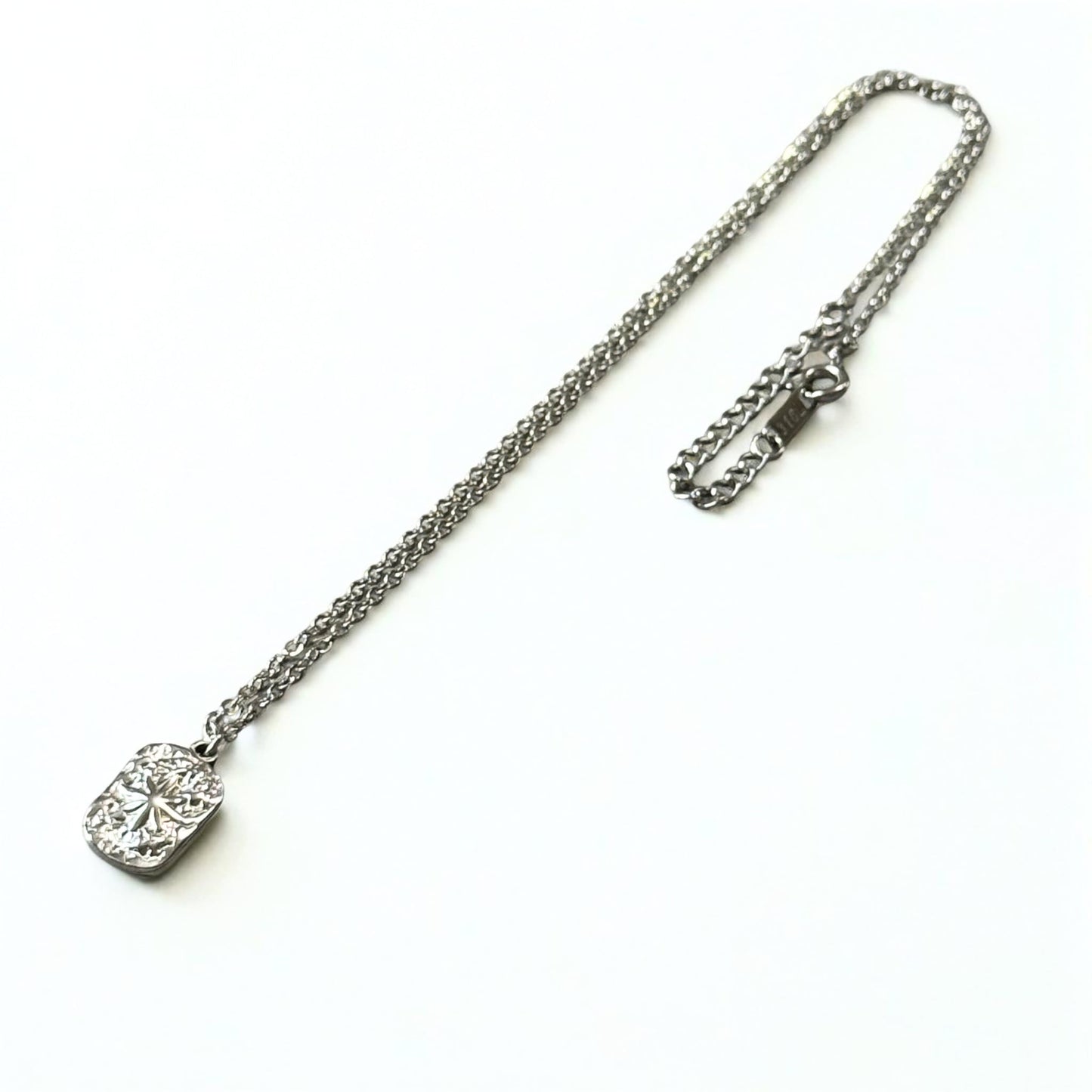 Star Light Frame Necklace