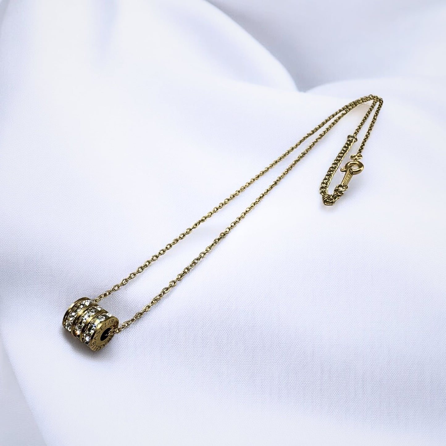 Twinkle Barrel Necklace