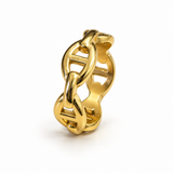 Anchor Link Ring Goldの立体的なリンクモチーフとツヤのある表面