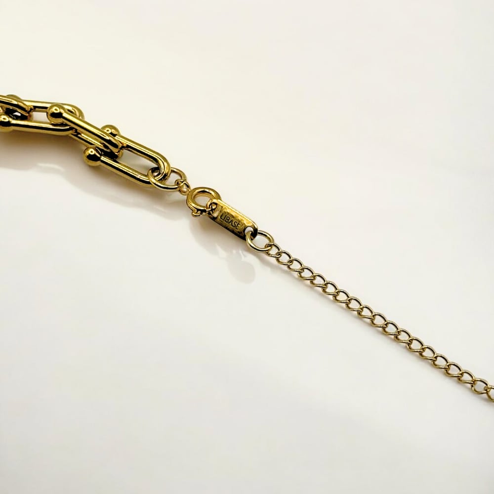 U-shaped Necklace