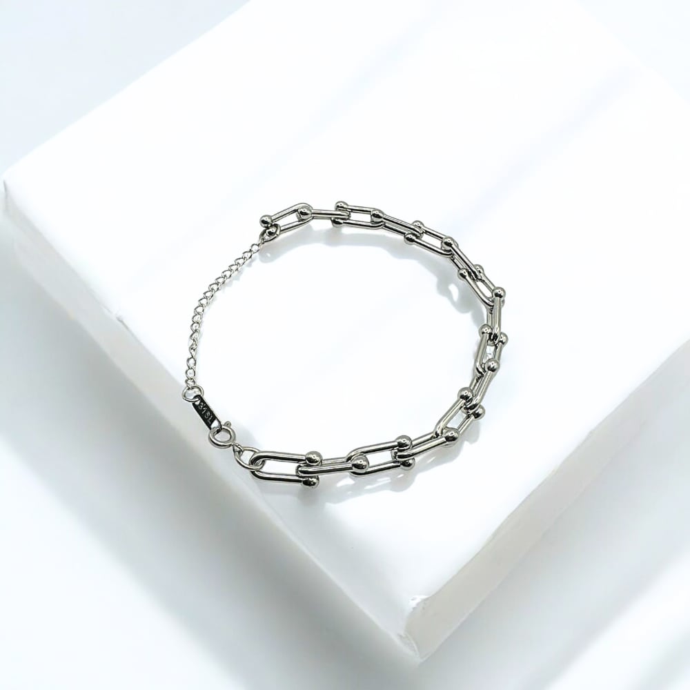 U-shaped Bracelet
